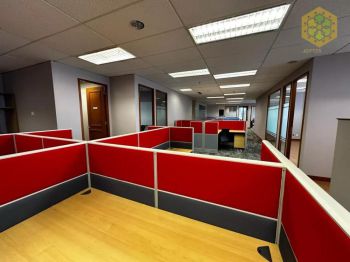 Sewa ruang kantor di Chase Plaza area Sudirman, Jakarta Selatan