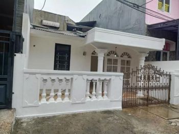 DIJUAL RUMAH MURAH DI KOMPLEK WALIKOTA JAKBAR